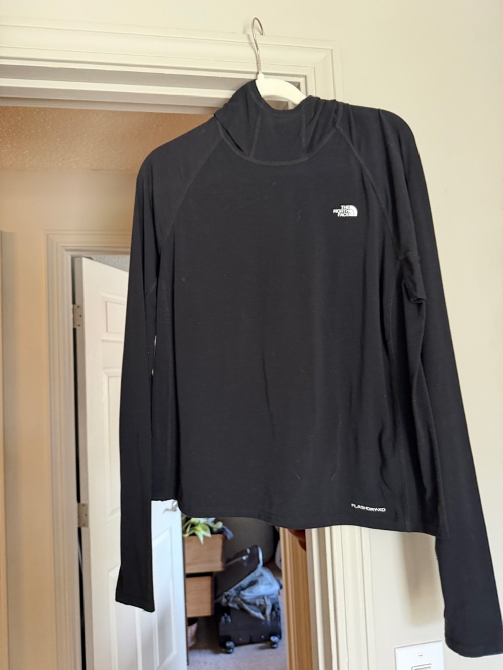 The North Face Black Long-Sleeve Hooded Performance Shirt